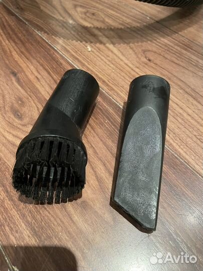 Пылесос polaris pvc 1824L