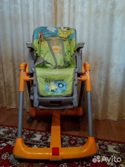 Стульчик для кормления