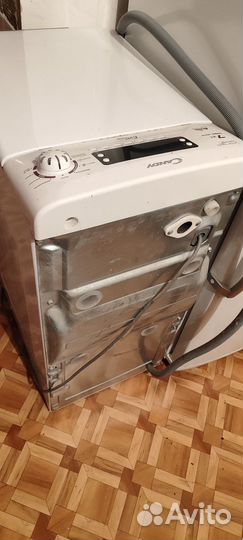 Стиральная машина с вертикальной загрузкой