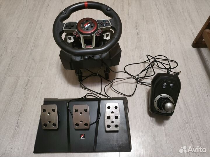 Игровой руль 900 градусов 3 педали и кпп