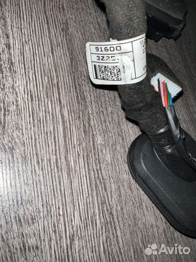 Проводка двери передней левой Hyundai i40 VF