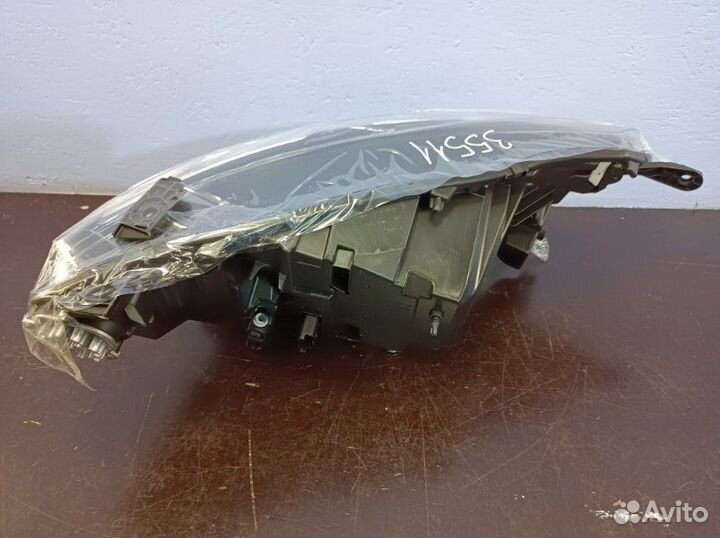 Фара передняя левая Renault Arkana