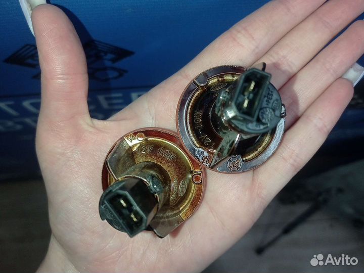 Цоколь (патрон) габарита фары на BMW X5 Е53