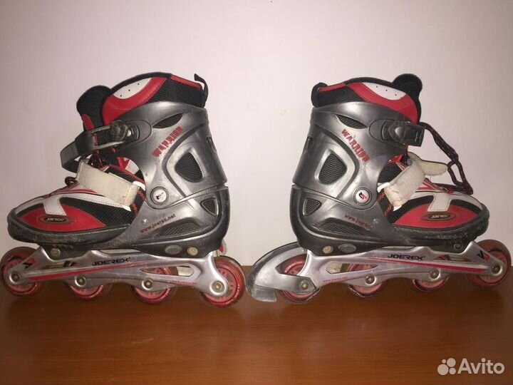 Роликовые коньки