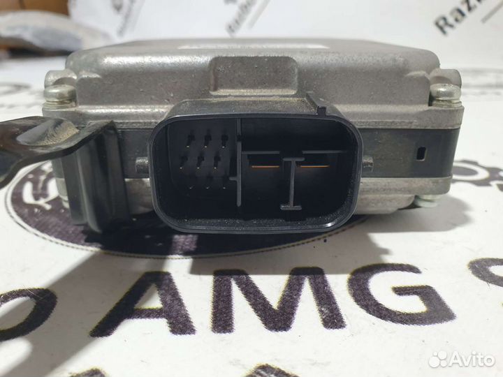 Блок управления рулевой рейкой для Lexus IS250