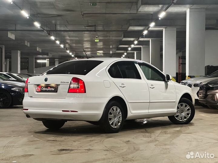 Skoda Octavia 1.6 AT, 2013, 310 000 км