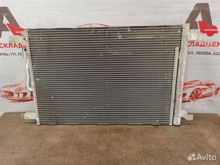 Конденсер (радиатор кондиционера) Volkswagen Golf