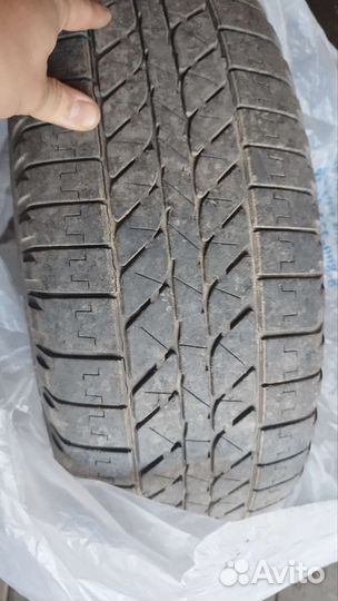 Michelin 4x4 Synchrone 215/65 R16