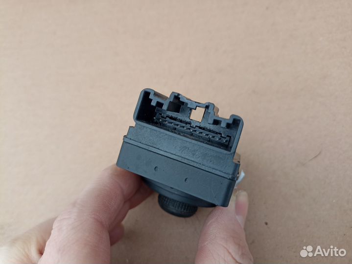 Переключатель регулировки зеркал Chevrolet Cruze