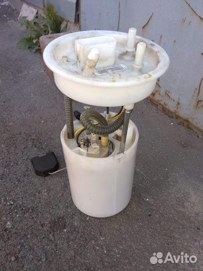 Бензонасос volkswagen Polo 1,6