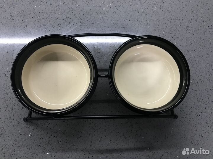 Миски керамические на подставке Trixie