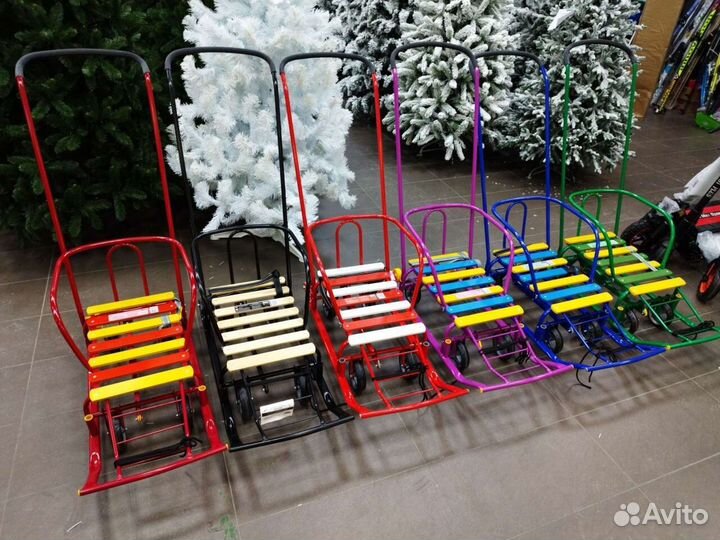 Санки новые с ручкой