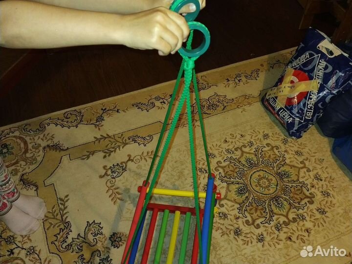 Качели детские подвесные