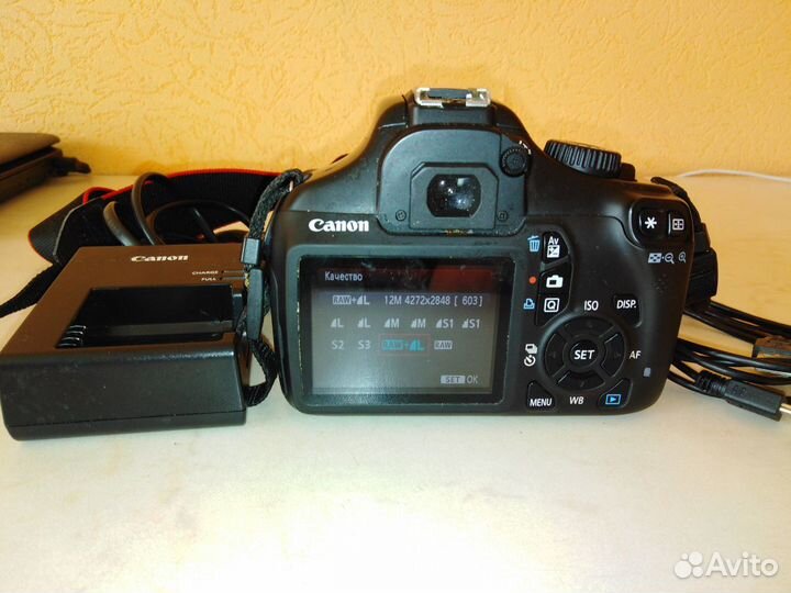 Зеркальный фотоаппарат