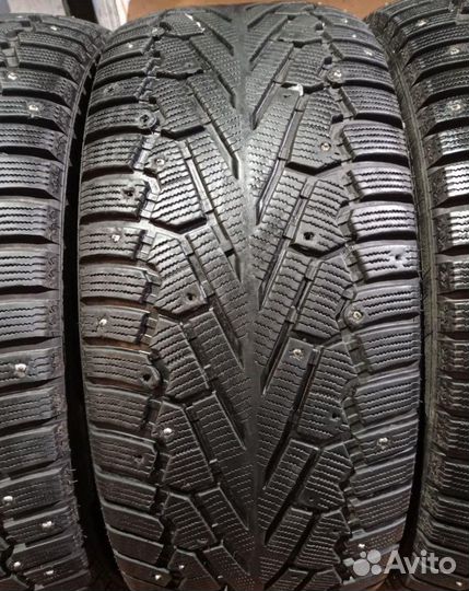 Pirelli Ice Zero 285/45 R20 99W