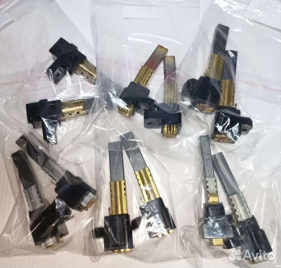 Щетки угольные мотора пылесоса