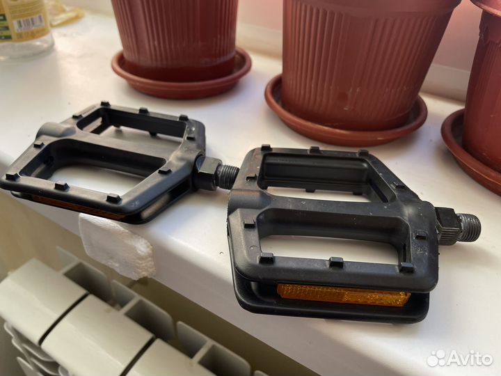 Педали VP-536 из велосипеда Trek