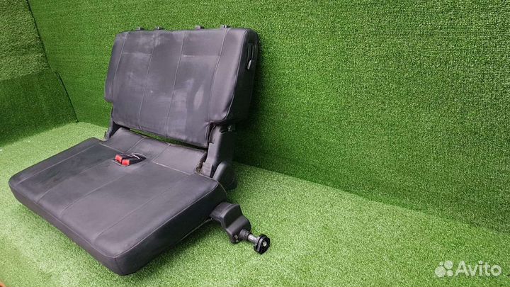 Mitsubishi Pajero 4 3 Сидения третьего ряда