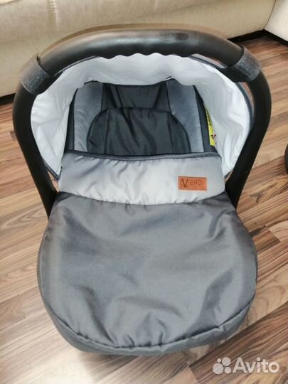 Продам коляску 3 в 1