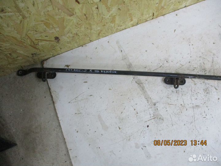 Кронштейн крепления груза правый Форд Рейнджер