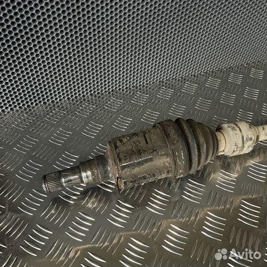 Полуось (привод в сборе) Chevrolet Cruze