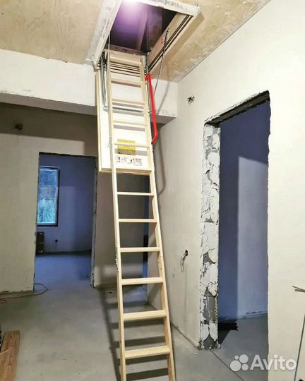 Чердачная лестница с люком