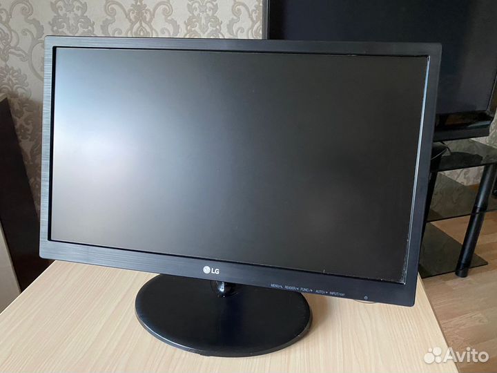Монитор для компьютера LG