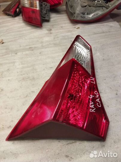 Фонарь левый внутр Toyota RAV4 40 12-15