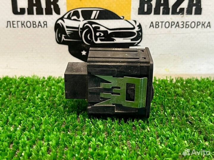 Кнопка корректора фар Volkswagen Passat