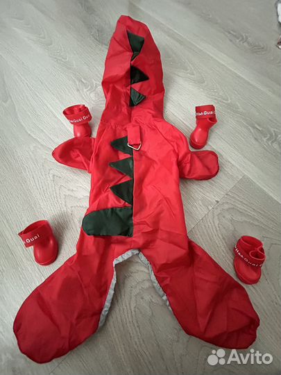 Комбинезон-дождевик для маленькой собачки