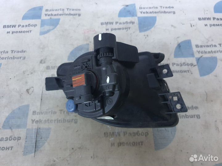 Противотуманная фара левая BMW F07