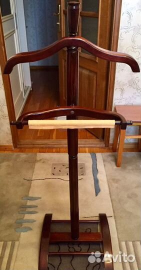 Вешалка напольная