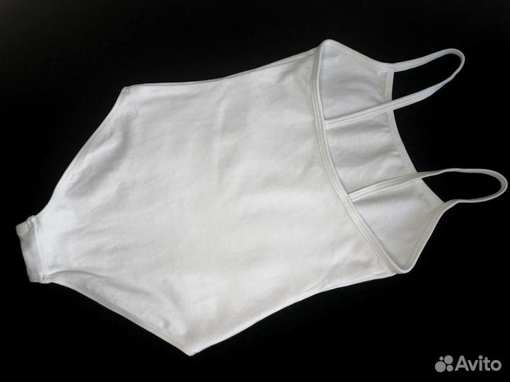 134 р. Белый купальник на бретелях. Гимнастический