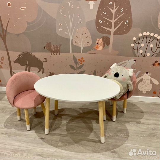 Детский стол и стул