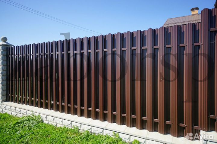 Забор из евро штакетника