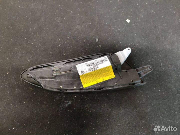 Подушка безопасности сиденья Mercedes-Benz C219
