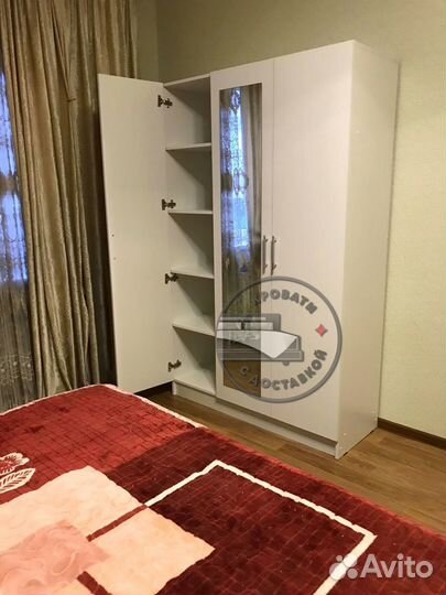 Шкаф распашной