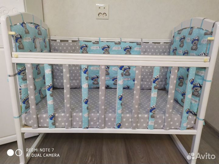 Бортики в детскую кроватку