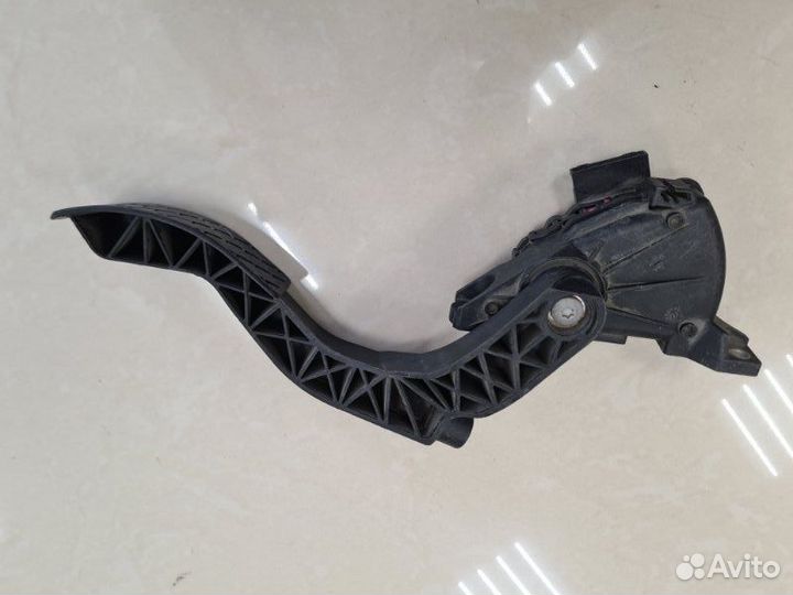 Педаль газа Audi A6 C5 AWT 2001