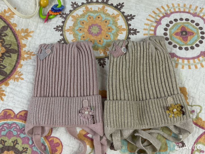 Весенняя шапка для девочки