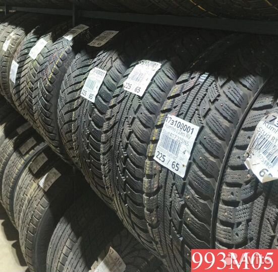 Firemax FM806 215/60 R17 96P