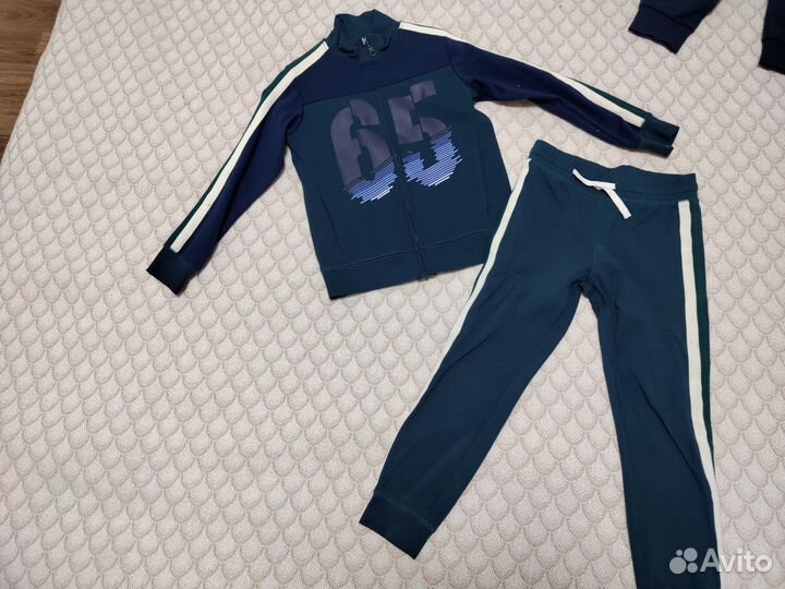 Спортивный костюм