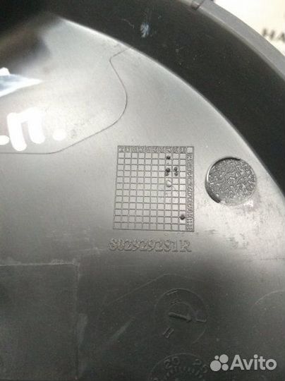 Накладка двери внутренняя передняя правая LADA