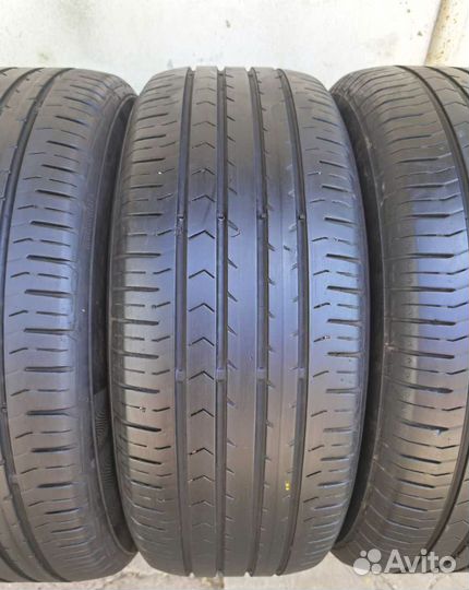 Continental ContiPremiumContact 5 215/55 R17 94V