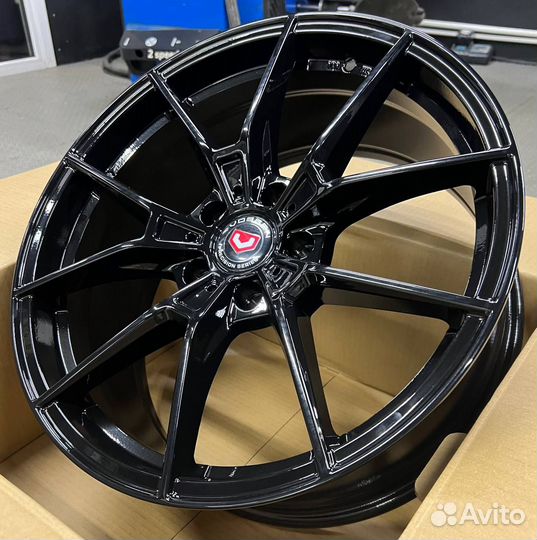 Диски на Toyota Camry Тойота Камри R18