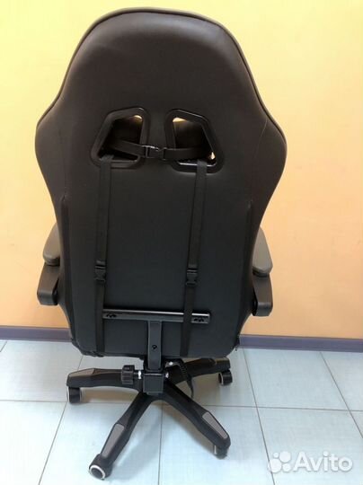 Компьютерное офисное кресло с массажем (новые)