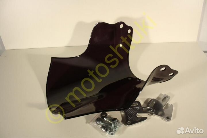 Ветровик на круглую фару - С креплениями