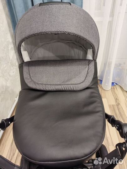 Коляска 2 в 1 Indigo Mio