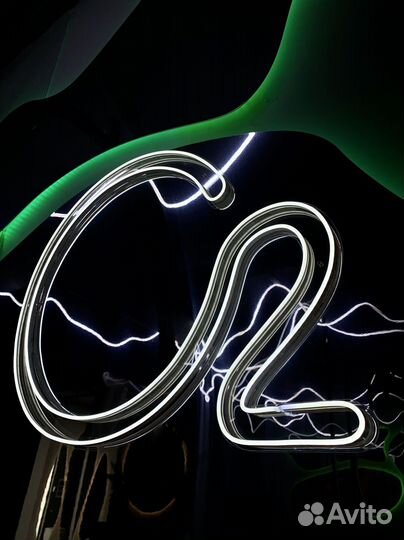 Неоновая вывеска