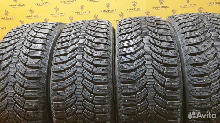 Bridgestone Blizzak Spike-01 215/60 R16 95T
